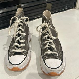 Run star hike size 8.